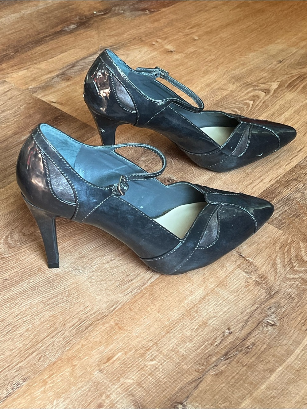 Dana Buchman Black Pointed-Toe Mary Jane Heels